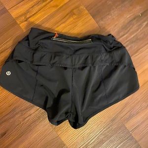 Lululemon Run Speed Up Short, 2.5 in inseam - black, size 6